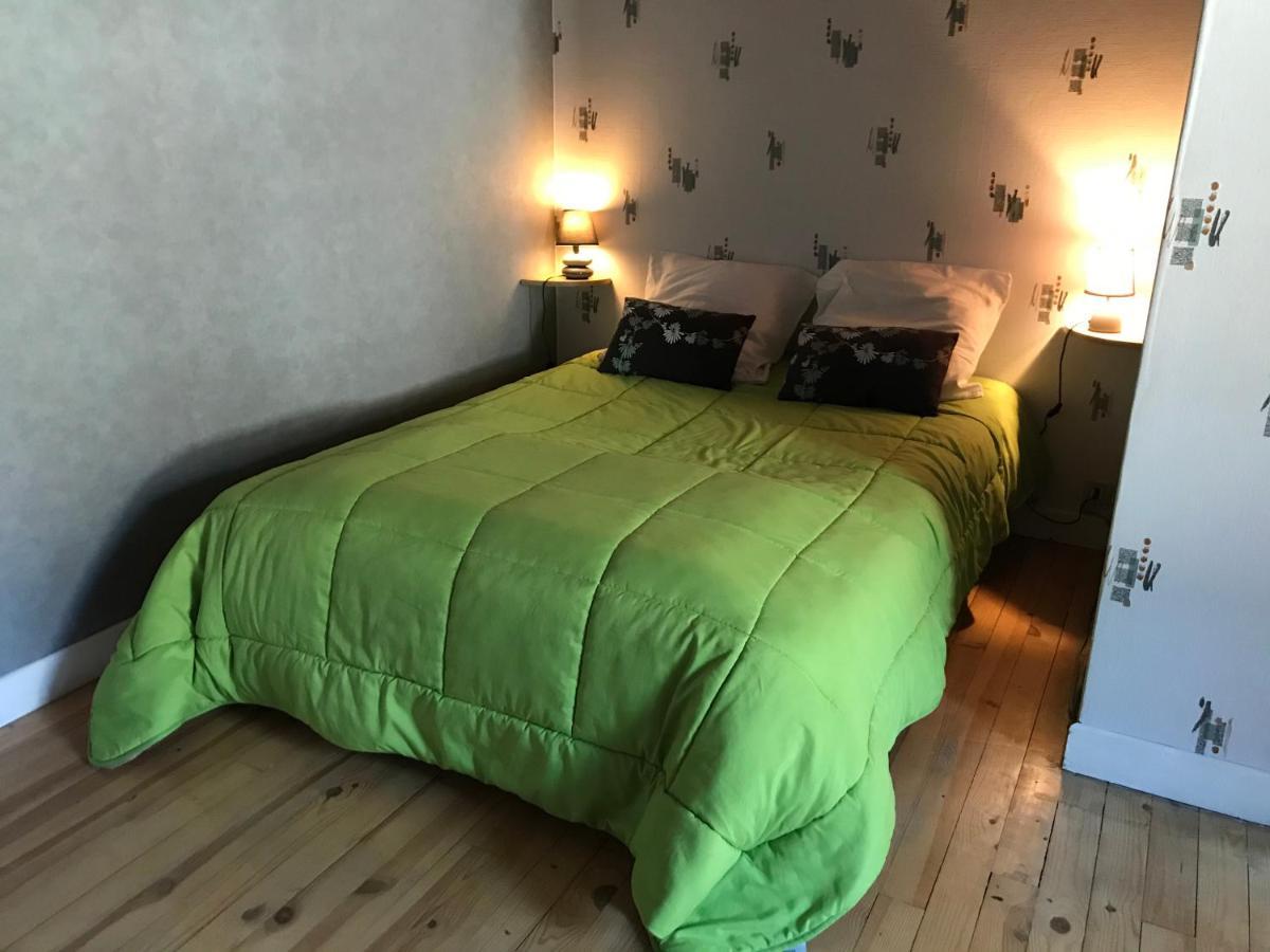Gite Chez Regine Marcenat  Exteriér fotografie